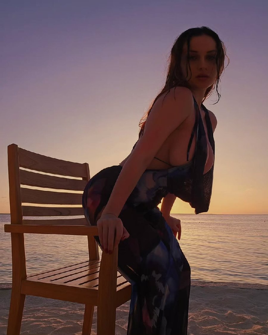 Sexy girl Miranda Faith nude in Abuja