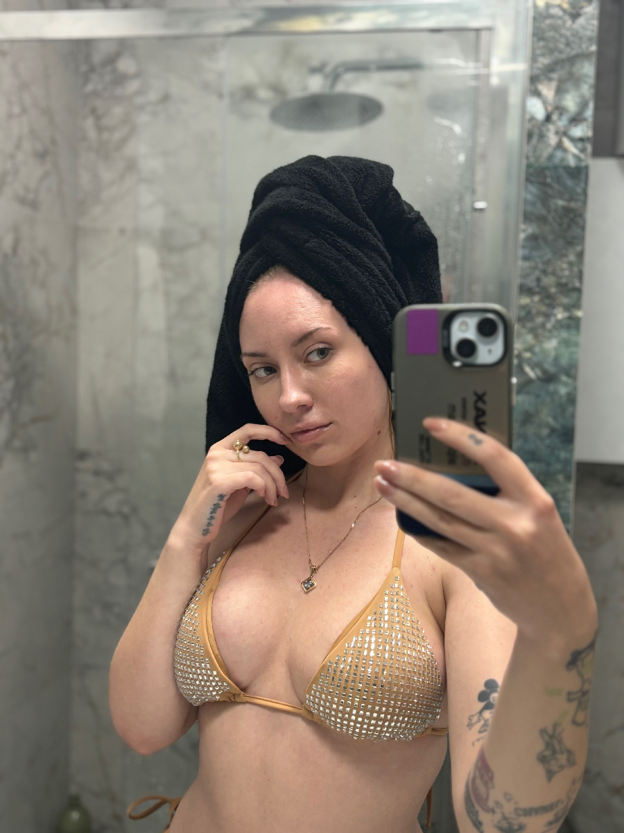 Nude girl KateV in Abuja